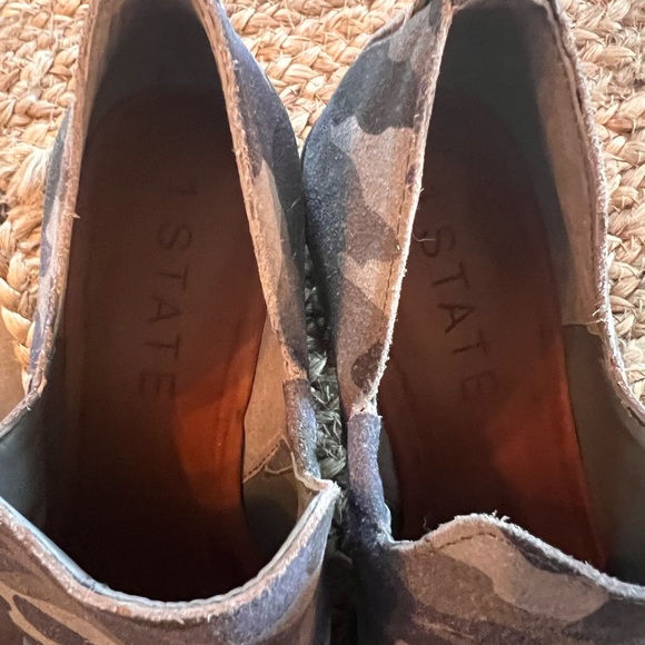 NWOT 1 State Grey Camo Suede Leather Ankle Boots - Size 7 1/2 - 38 - Picture 5 of 6